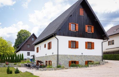 Jezerce Bed & Breakfast | Green lakes house 2