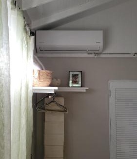 Bromefield Apartment | Green Monkey Cottage