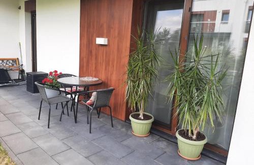 Naleczow Apartment | Green Ravine