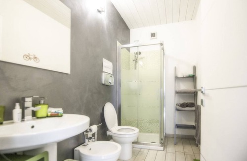 Porotto House | GREEN ROOM - DOUBLE ROOM