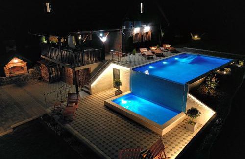 Bedenica Ski Chalet | Green silence