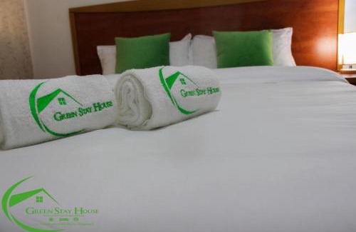 Central C House | Green Stay house