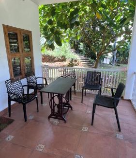 Kanjirappally House | “Green Thumb Farm Stay”