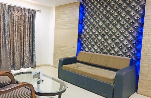 Khanvel House | Green Valley Resort, Khanvel