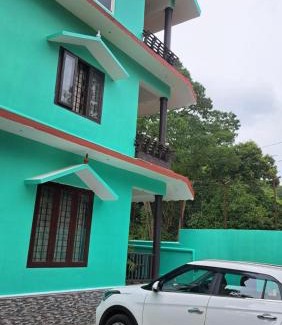 Kumily House | Green Wood Castle Thekkady