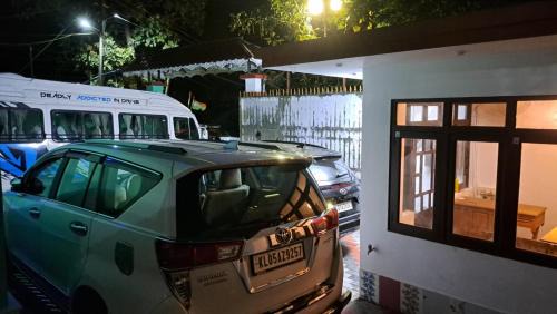 Kumily House | Green Wood Castle Thekkady