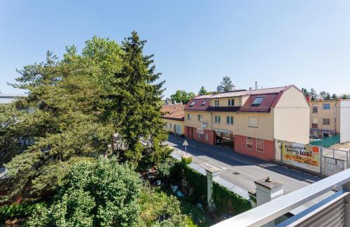 Liesing Apartment | #GreenCityLiving Hideaway Apartments