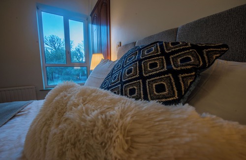 Inishmacatreer Hotel | Greenfield Lodge Hotel Bar & Bistro
