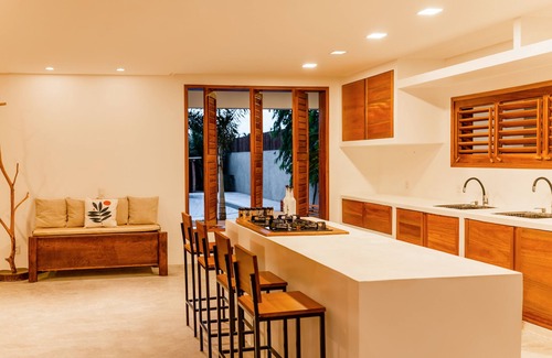 Caicara House | Greenhousi Prea