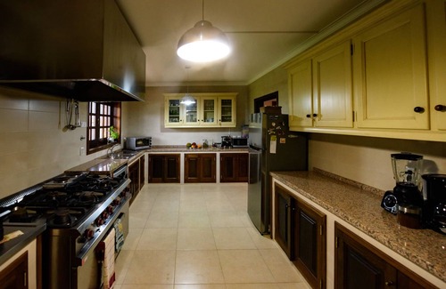 Mira House | Greenside of Sea Hostel
