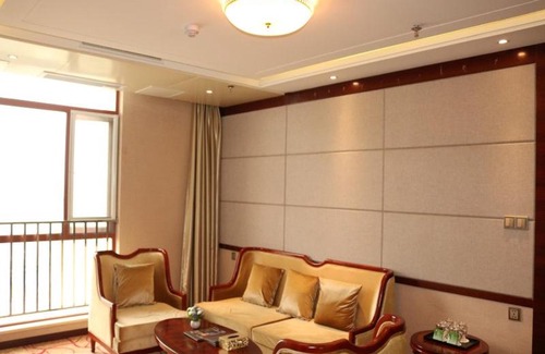 Yixiu District Hotel | GreenTree Inn Anqing East Yingbin Road High-Speed Railway Station
