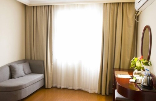 Long Hua Hotel | GreenTree Inn Haikou Longhua District Guomao Hotel