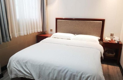 Qinhuai Qu Hotel | GreenTree Inn Nanjing Yuhuatai Scenic Spot China Gate Subway Station Express Hotel