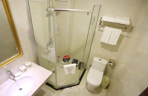 Yushan Hotel | GreenTree Inn Shangrao Yushan County Boshi Avenue Hotel