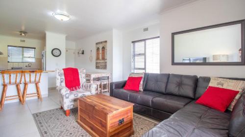 Elgin Apartment | Greenways Strand Golf Beach C3
