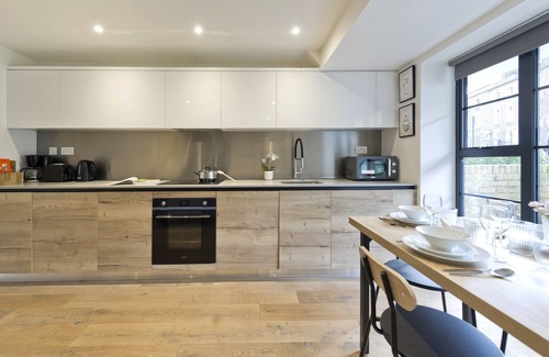 Greenwich West Apartment | Greenwich Perfection