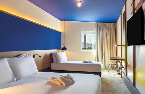 Le Rouet Hotel | greet hotel Marseille Parc Chanot Velodrome
