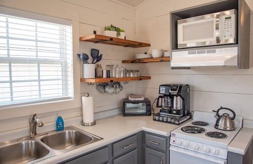 Altamont Cottage | Greeter Falls Lodge Cottage #7