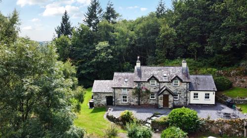 Gwynedd- Snowdonia House | Greffyn
