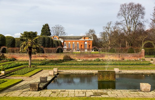Royal Borough of Kensington and Chelsea Apartment | Gregory Place by onefinestay