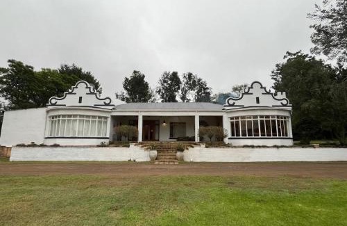 Inxuba Yethemba House | Grey Ghost Lodge