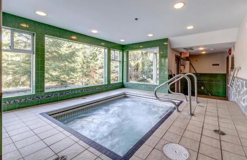 Upper Village House | Greystone Lodge 413 - Largest