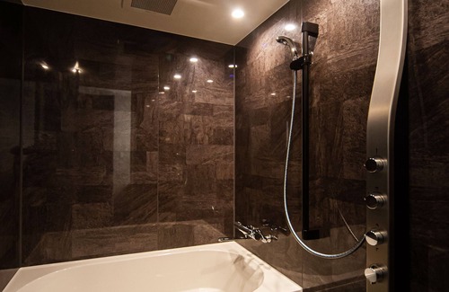 Shinsaibashi Hotel | Grids Premium Hotel Osaka Namba