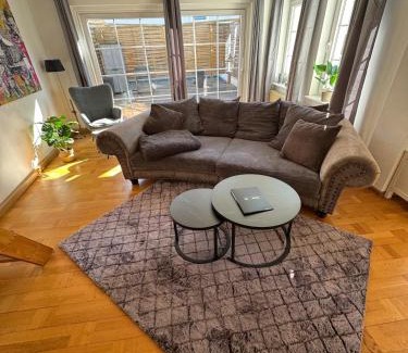 Nord-Holland Apartment | Große helle Maisonette Wohnung im Zentrum