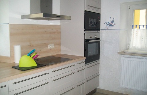Ansbach Apartment | Großes Ferienhaus (110m2) mit Garten & Sonnenterrasse