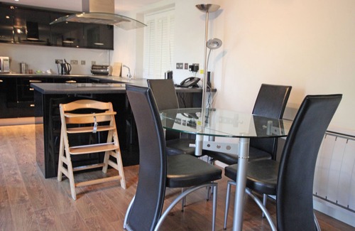Denton House | Grooms Cottage - Countryside Cottage near one of the top restaurants in Kent!