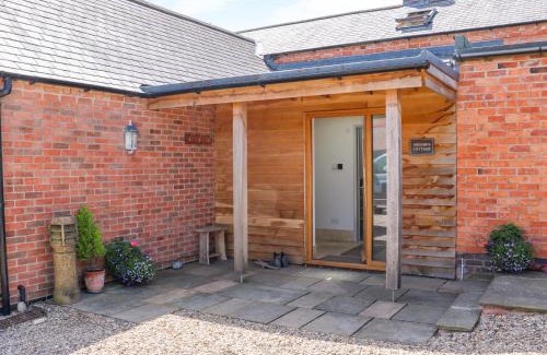 East Norton House | Grooms Cottage