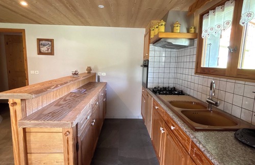 Bernex Apartment | Ground floor apartment for rent in Bernex for 5 people