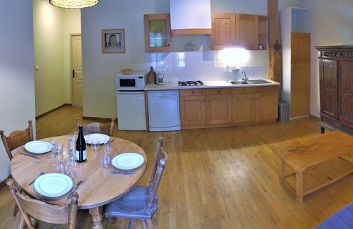 Lafarre House | Ground floor cottage Bealiere