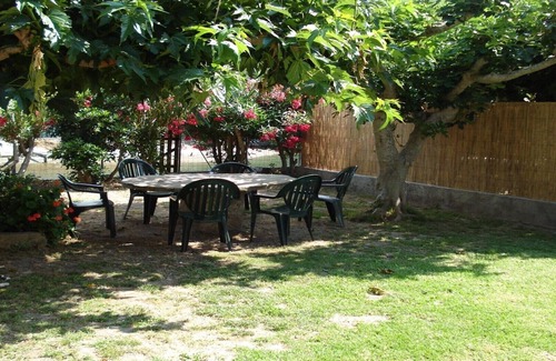 Pietracorbara Apartment | Ground floor Maison Rose 50 metres from the sandy beach