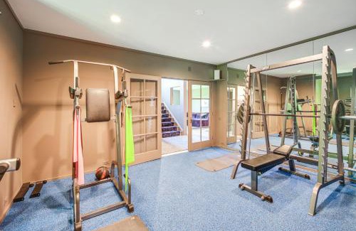 Newbury House | Group-Friendly Newbury Stunner Home Gym, Hot Tub!