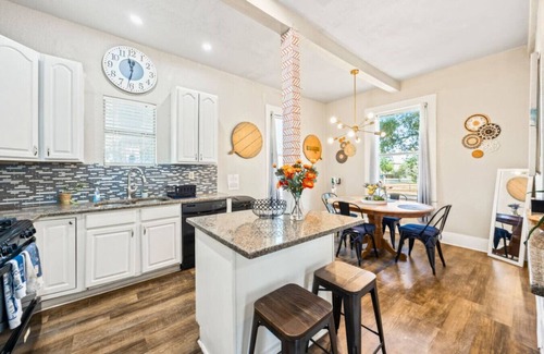 Denver Heights Apartment | Group Getaway Backyard Theater Close to River Walk