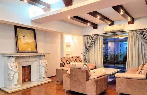 Phu My Hung Apartment | GROUP STAY350sq Penthouse+Roof Deck