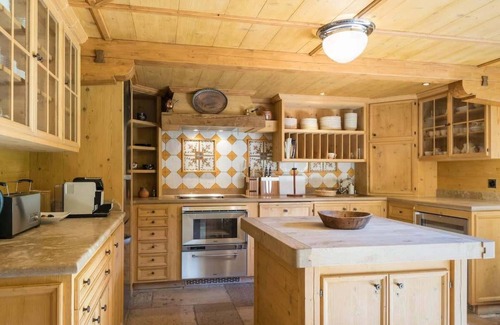 Gstaad House | Gstaad - Great Luxurious Farmhouse