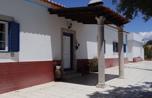 Santa Cruz House | Guest accommodation in Monte do Parral