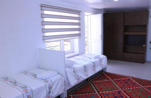 Bokonbayevo House | Guest House Akbermet