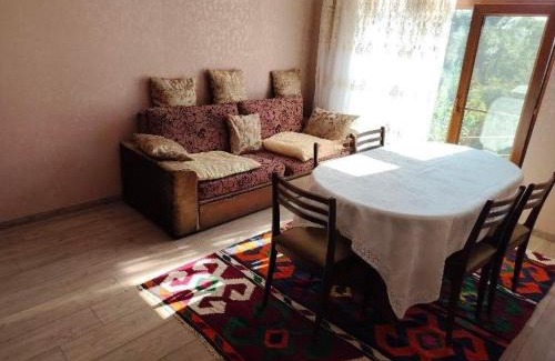 Samaxi House | Guest House