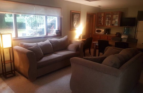 Sardis House | Guest House by Chilliwack River-sleeps 6. Hiking, rafting, fishing & more!