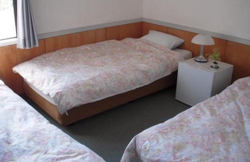 Shirahama House | Guest House Ishitatu