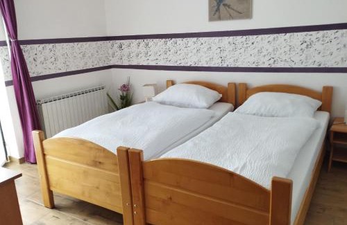 Idrija House | Guest House Kmečki Hram FORTUNA