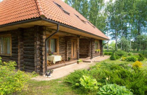 Mikeltornis House | Guest House Lēveri