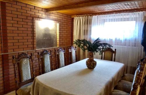 Polyana House | Guest house Mountain View