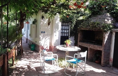 Muniz Cabin | Guest House Muñiz, park 1000m2 20m2 cub. bath w/shower detachable swimming pool