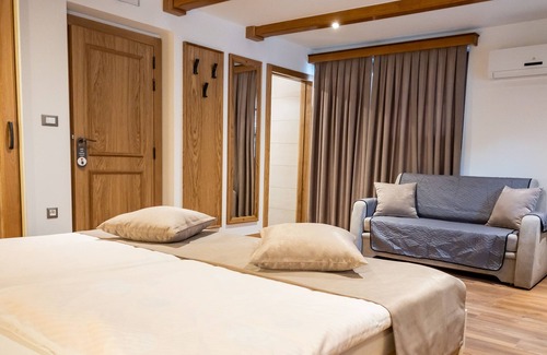 Kamnik House | Guest House Pri Cesarju