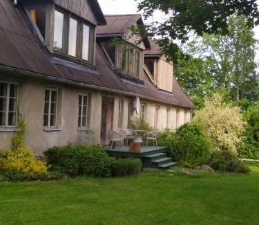 Mikeltornis House | Guest House Ružciems