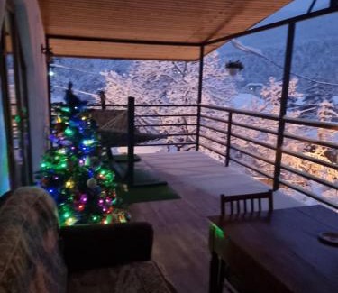 Akhali Ubani House | Guest House Sando